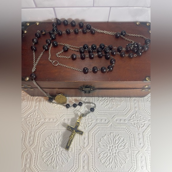 Antique 15-Decade Nun’s Habit Waist Rosary w/ Crucifix & Mary Medallion- RARE! - Picture 3 of 16